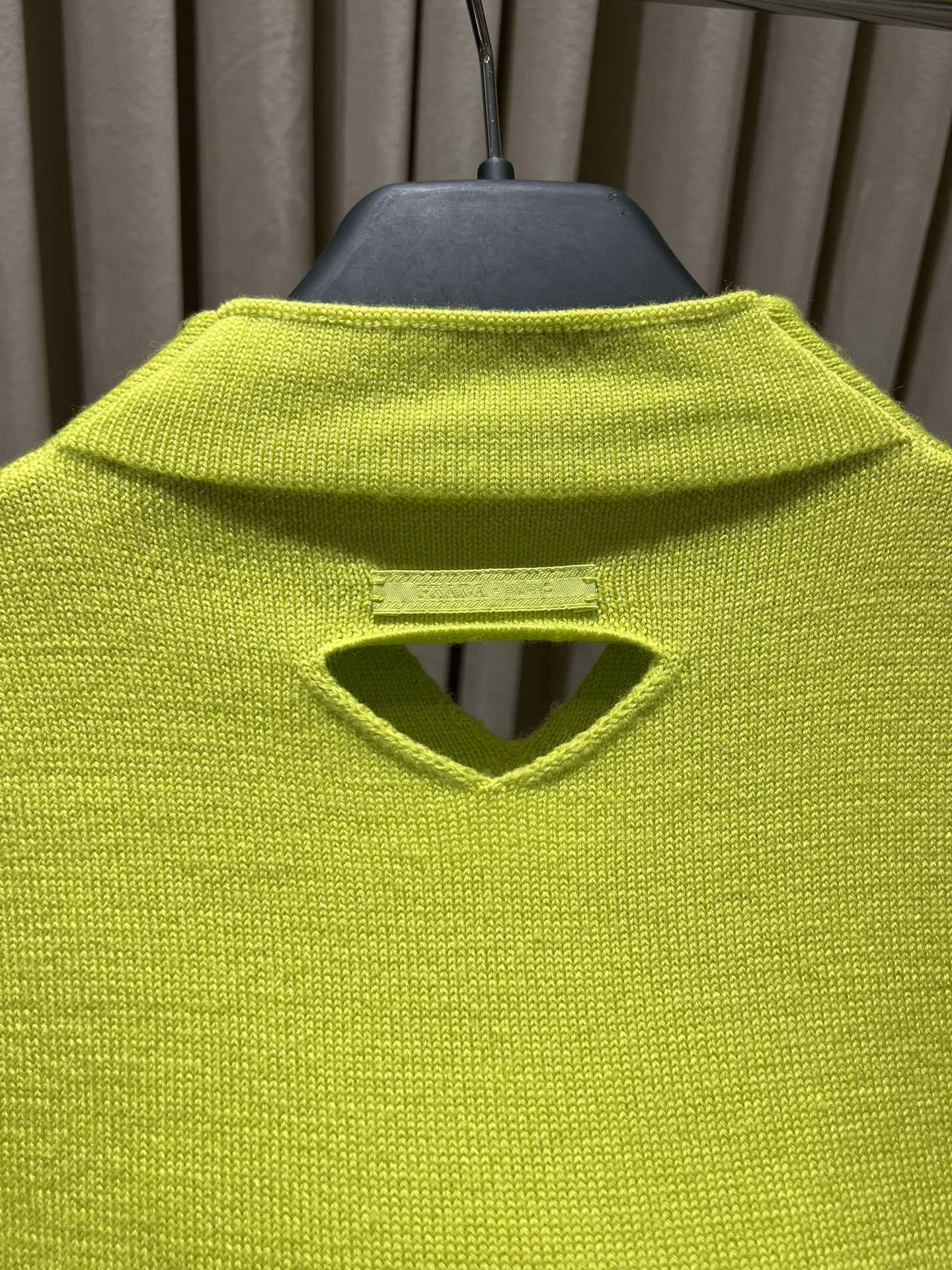wg.luxury- Pr141 polo 25031105 wool item:E-F140D1133